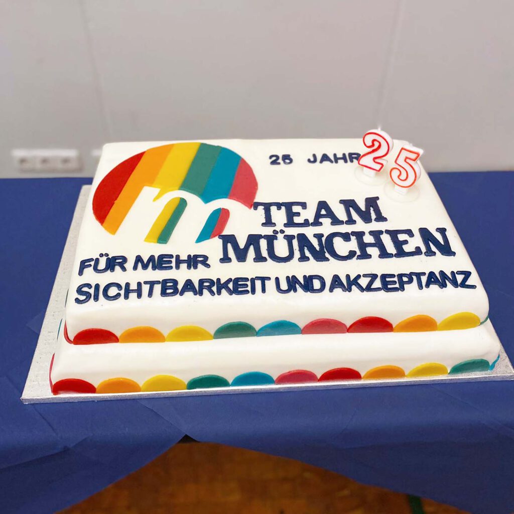 TM picture 25Jahre Torte